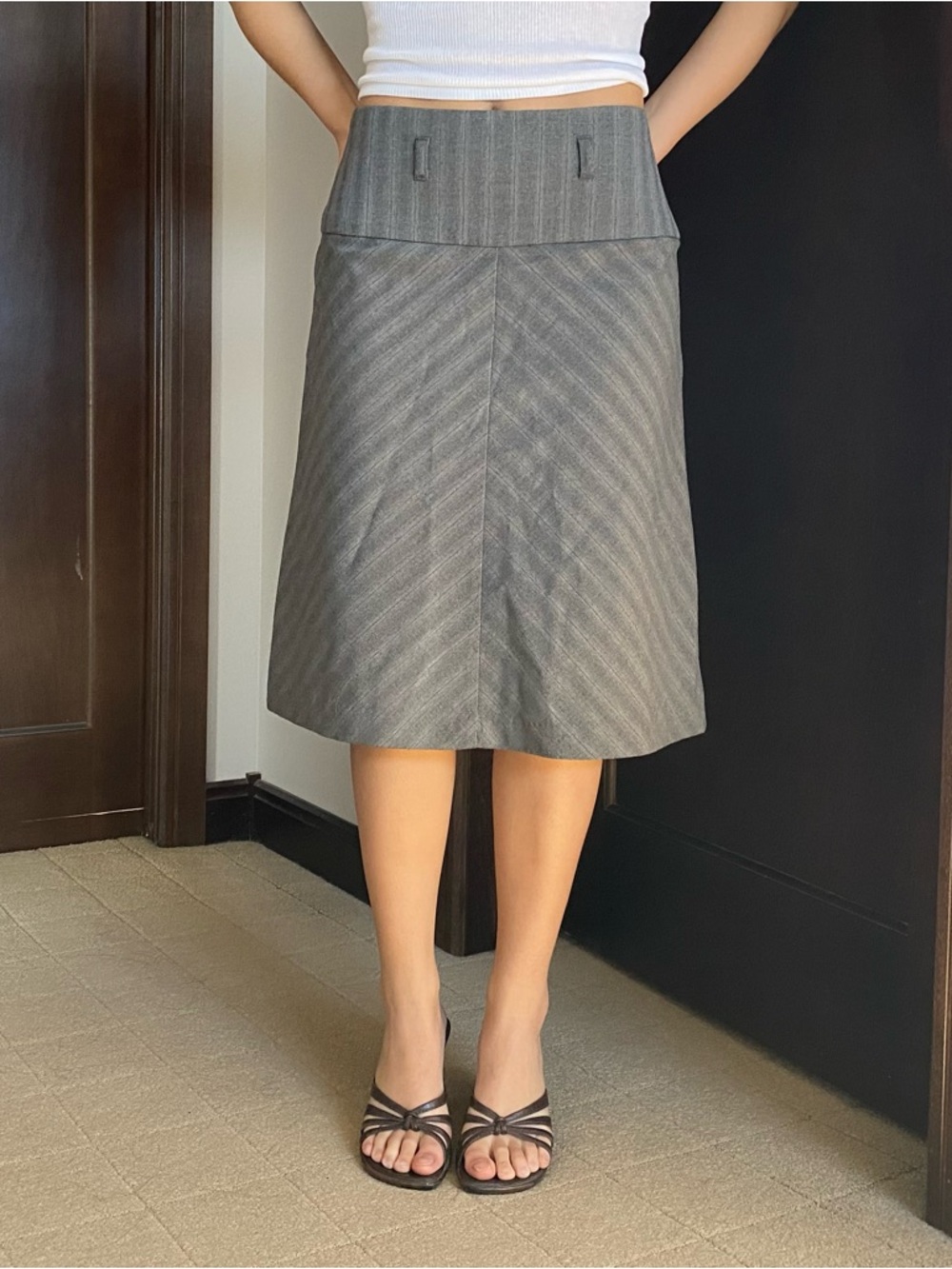 2000s Dynamite Grey and Blue Pinstriped Low Rise Midi Skirt - Picture 2 of 10